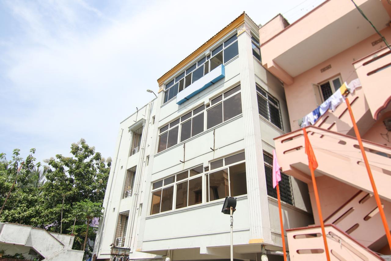 Oyo 9207 Chakri Guest House 비사카파트남 외부 사진